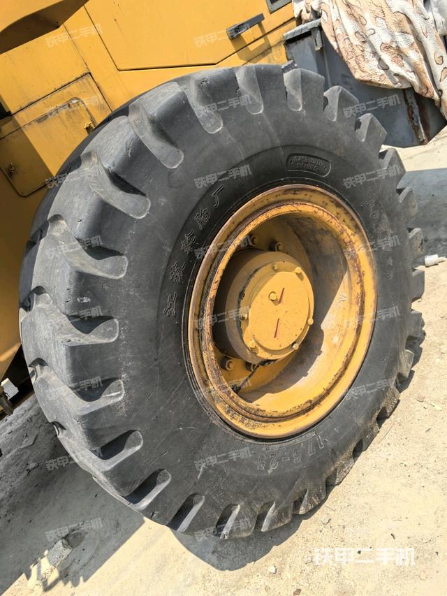 右后輪(行走機(jī)構(gòu)) 右后輪(行走機(jī)構(gòu))