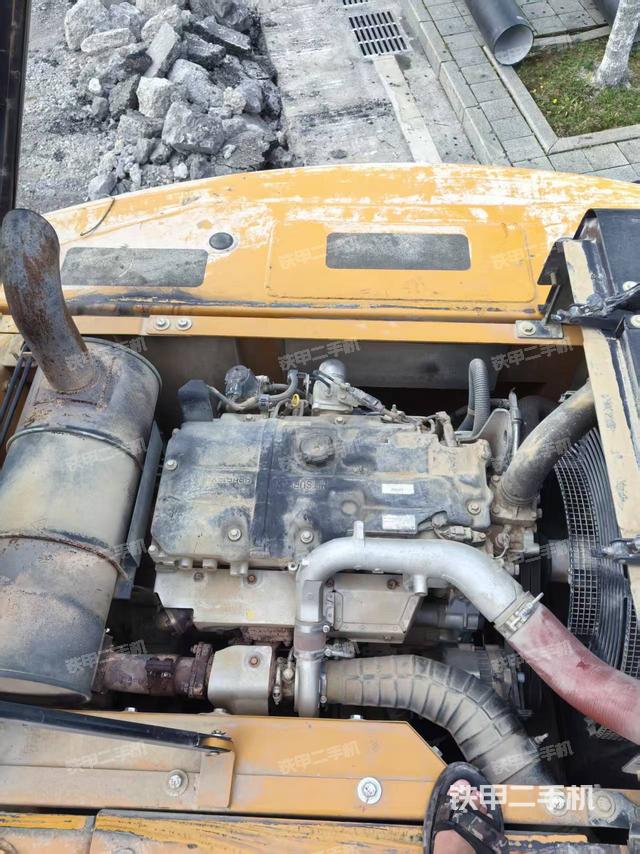 发动机整体俯视（整机外观）