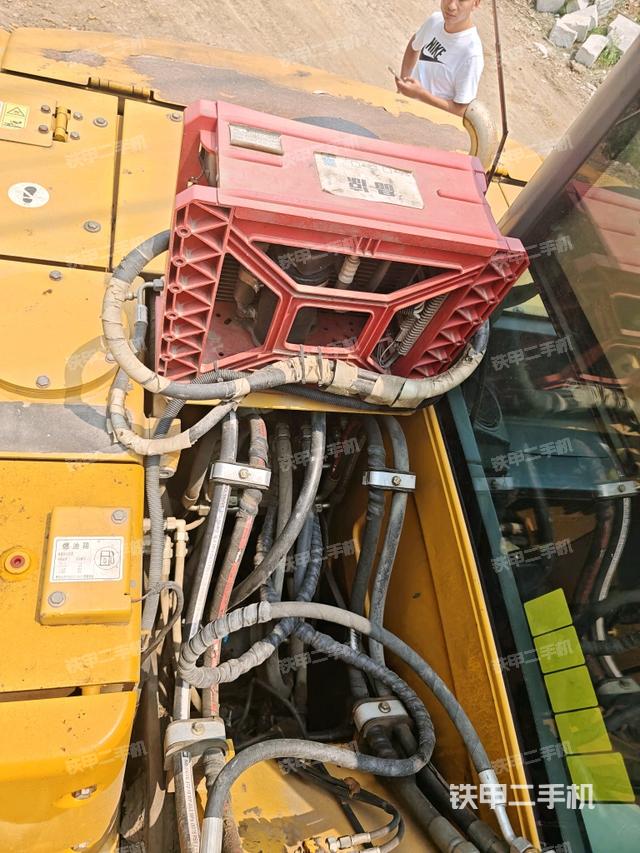 大臂整體?右側(cè)（工作和回轉(zhuǎn)裝置）