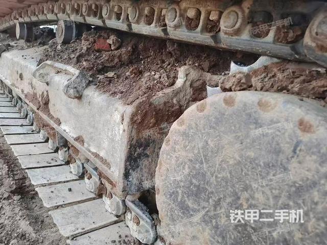 单侧履带整体（整机外观）