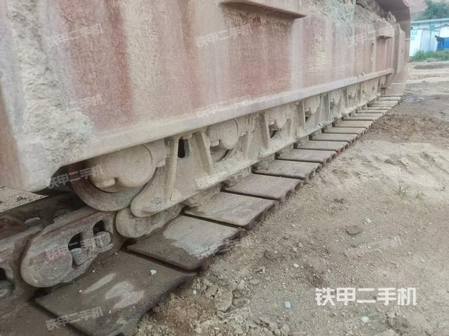 单侧履带整体（整机外观）