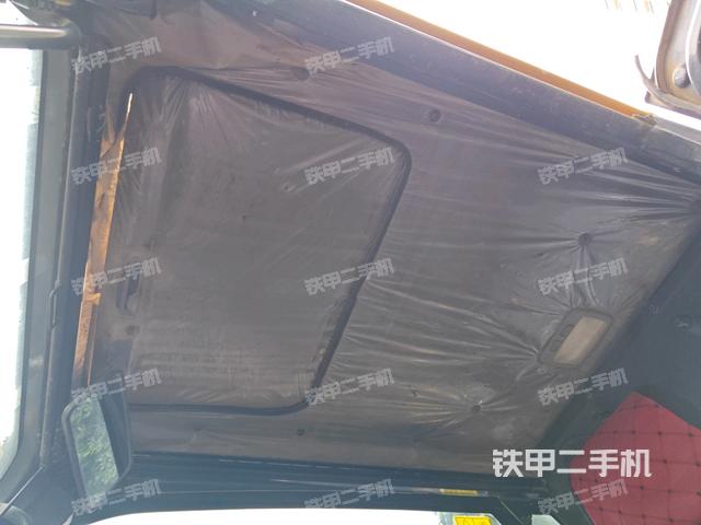 頂棚整體(駕駛室部分) 頂棚整體(駕駛室部分)