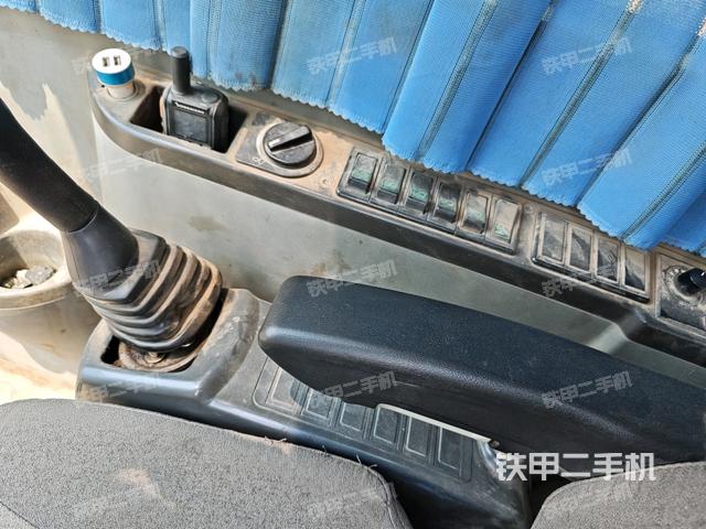 顯示屏?(駕駛室部分) 顯示屏?(駕駛室部分)