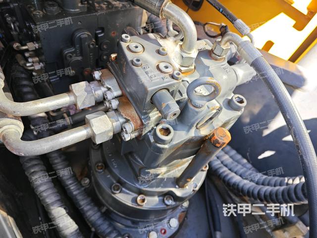 回转马达(上车部件) 回转马达(上车部件)