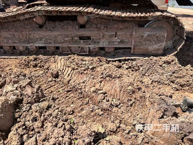 右導向輪(行走機構(gòu)) 右導向輪(行走機構(gòu))