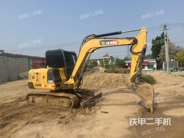 整机右后45°(整机外观) 整机右后45°(整机外观)