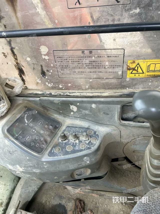 显示屏 （驾驶室部分）