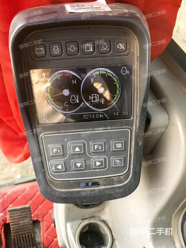 显示屏 （驾驶室部分）