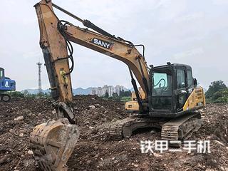 三一重工SY135C挖掘机实拍图片