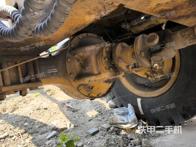 前驅(qū)動(dòng)橋(液壓/傳動(dòng)系統(tǒng)) 前驅(qū)動(dòng)橋(液壓/傳動(dòng)系統(tǒng))
