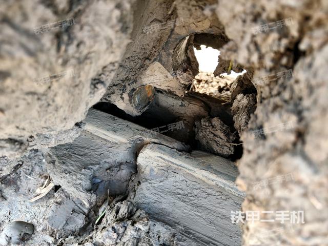 左托鏈輪和鏈筋(行走機(jī)構(gòu)) 左托鏈輪和鏈筋(行走機(jī)構(gòu))