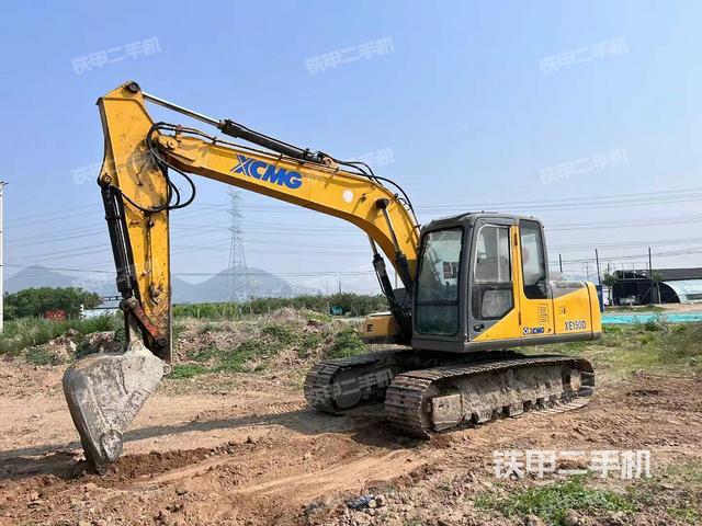 徐工XE150D挖掘機(jī)