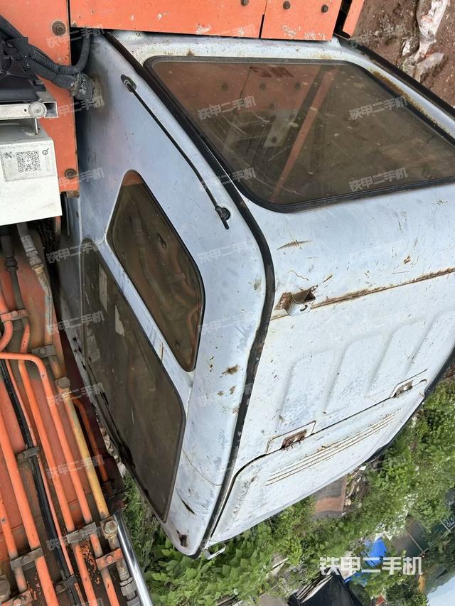 驾驶室顶部俯视（上车部件）