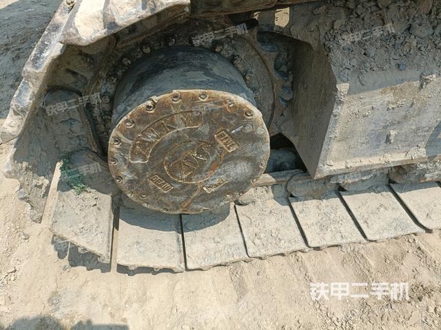 右驅(qū)動(dòng)輪(行走機(jī)構(gòu)) 右驅(qū)動(dòng)輪(行走機(jī)構(gòu))