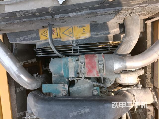 水箱+風(fēng)扇特寫(上車部件) 水箱+風(fēng)扇特寫(上車部件)