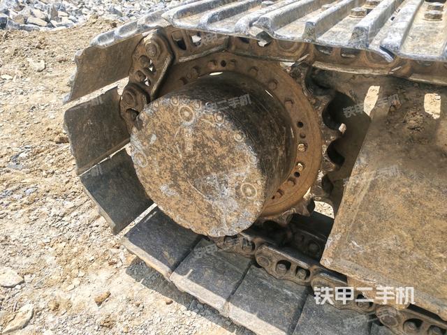 右驅(qū)動(dòng)輪(行走機(jī)構(gòu)) 右驅(qū)動(dòng)輪(行走機(jī)構(gòu))