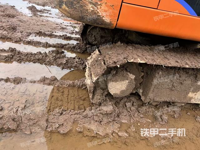 左驅(qū)動輪(行走機構(gòu)) 左驅(qū)動輪(行走機構(gòu))