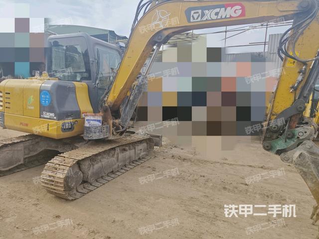 右前45(整機(jī)外觀) 右前45(整機(jī)外觀)