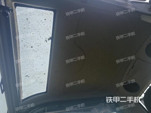 頂棚整體(駕駛室部分) 頂棚整體(駕駛室部分)