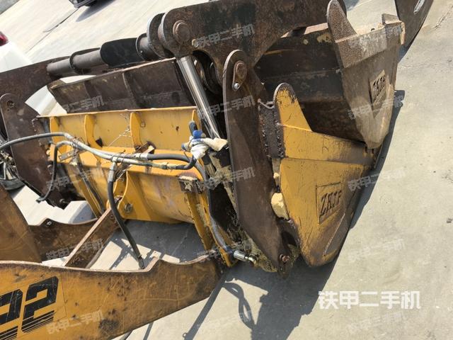 鏟斗后45°(工作裝置) 鏟斗后45°(工作裝置)