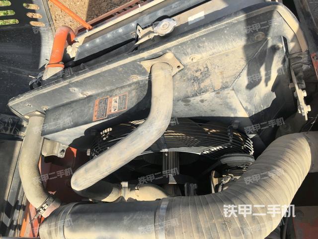 水箱+風扇特寫(上車部件) 水箱+風扇特寫(上車部件)