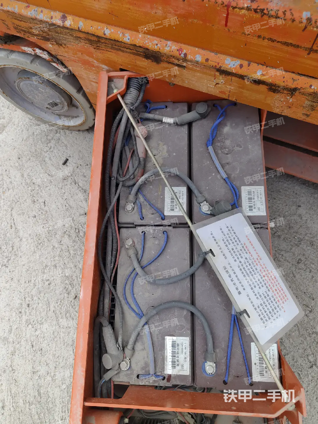 發(fā)動機(設備外觀及核心部件) 發(fā)動機(設備外觀及核心部件)