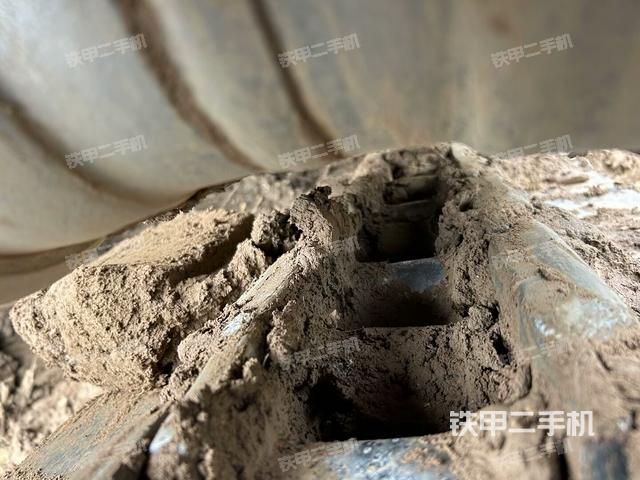 左托鏈輪和鏈筋(行走機(jī)構(gòu)) 左托鏈輪和鏈筋(行走機(jī)構(gòu))