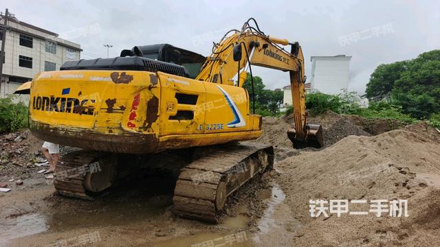 右后45(整機(jī)外觀) 右后45(整機(jī)外觀)