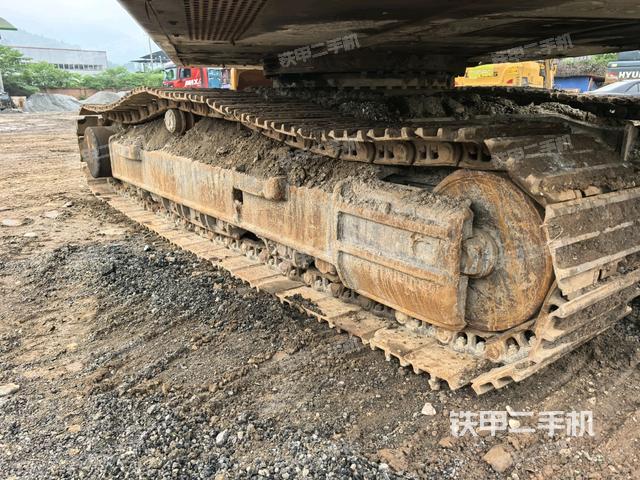 左導(dǎo)向輪(行走機(jī)構(gòu)) 左導(dǎo)向輪(行走機(jī)構(gòu))