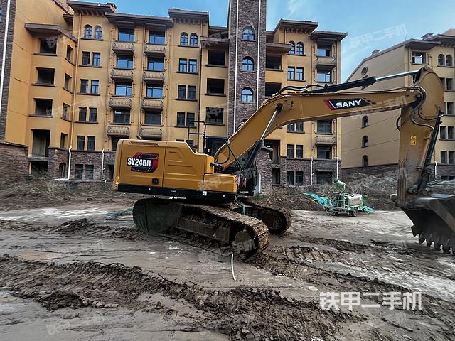 单侧履带整体（整机外观）