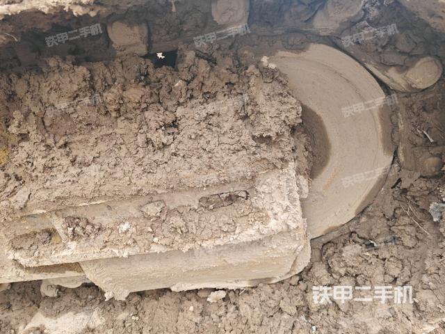 左導(dǎo)向輪(行走機構(gòu)) 左導(dǎo)向輪(行走機構(gòu))