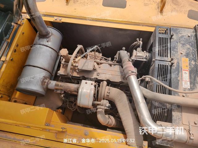 發(fā)動(dòng)機(jī)整體俯視(整機(jī)外觀) 發(fā)動(dòng)機(jī)整體俯視(整機(jī)外觀)