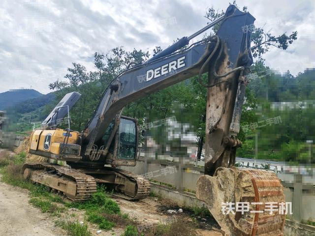 右前45(整機(jī)外觀) 右前45(整機(jī)外觀)