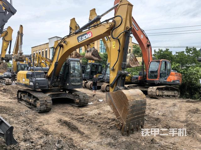 徐工XE200DA挖掘機