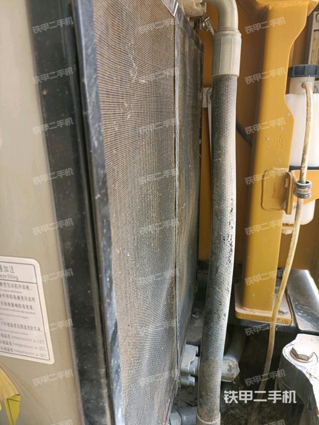 散熱器室(大件艙室) 散熱器室(大件艙室)