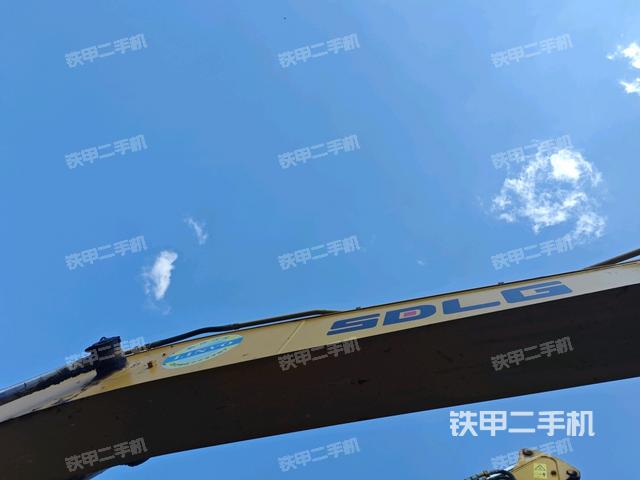 大臂整體?右側(cè)(工作和回轉(zhuǎn)裝置) 大臂整體?右側(cè)(工作和回轉(zhuǎn)裝置)