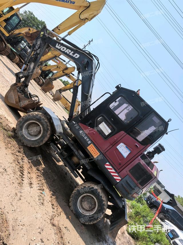 右后45(整机外观) 右后45(整机外观)