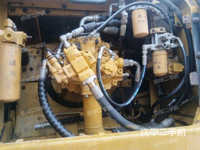 液壓泵室(大件艙室) 液壓泵室(大件艙室)