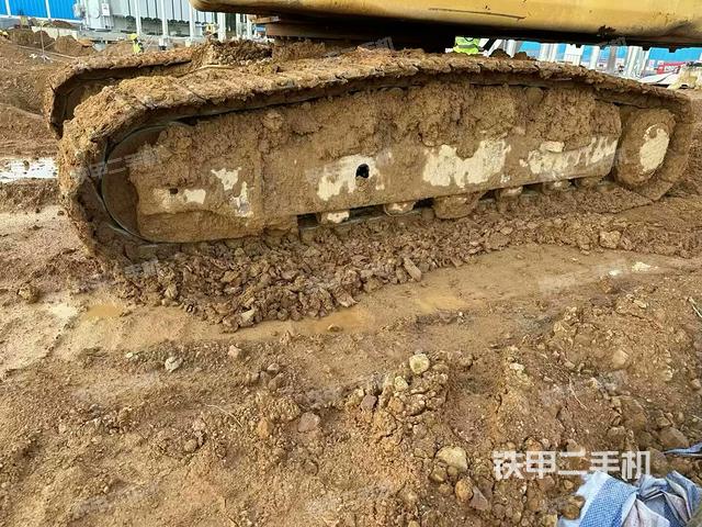 单侧履带整体（整机外观）