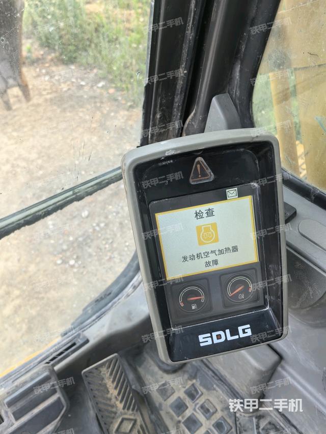 小時表(駕駛室部分) 小時表(駕駛室部分)