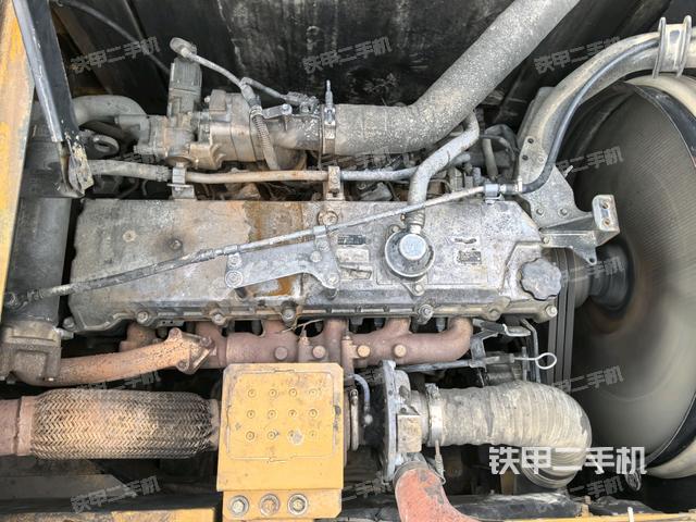 中央回轉(zhuǎn)接頭特寫(上車部件) 中央回轉(zhuǎn)接頭特寫(上車部件)