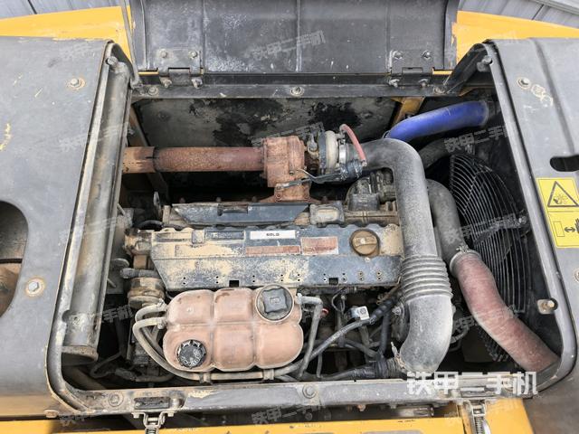 發(fā)動機(jī)室(上車部件) 發(fā)動機(jī)室(上車部件)
