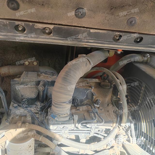 发动机整体俯视（整机外观）