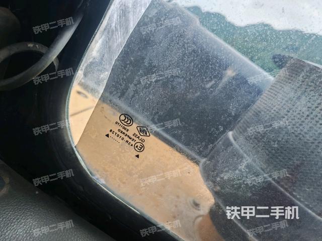 頂棚整體(駕駛室部分) 頂棚整體(駕駛室部分)
