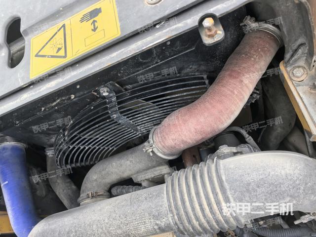 水箱+風(fēng)扇特寫(上車部件) 水箱+風(fēng)扇特寫(上車部件)
