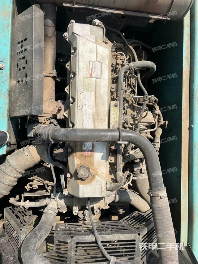 发动机整体俯视(整机外观) 发动机整体俯视(整机外观)