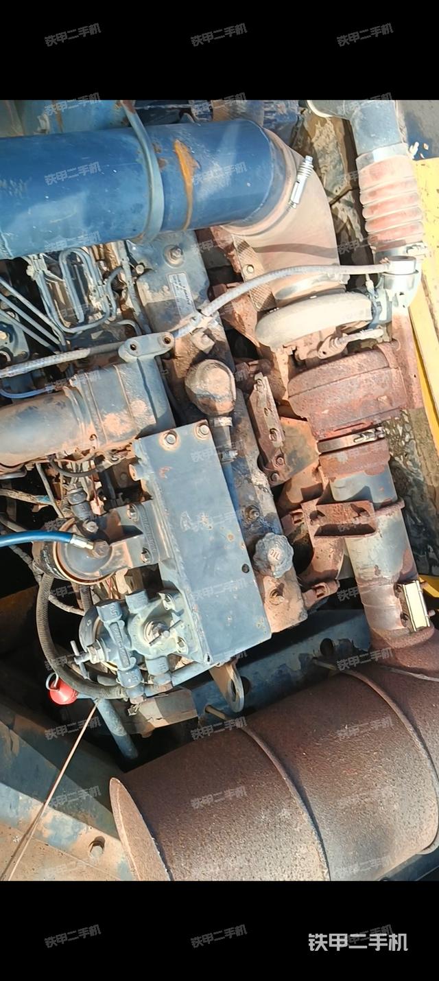 发动机整体俯视（整机外观）