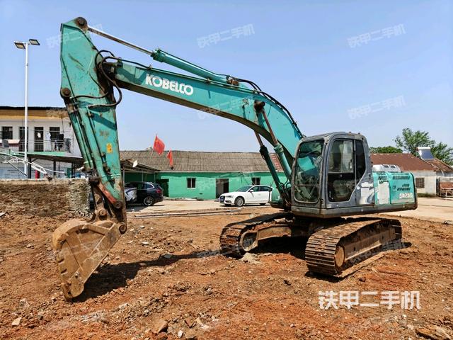 神鋼SK210LC-8挖掘機