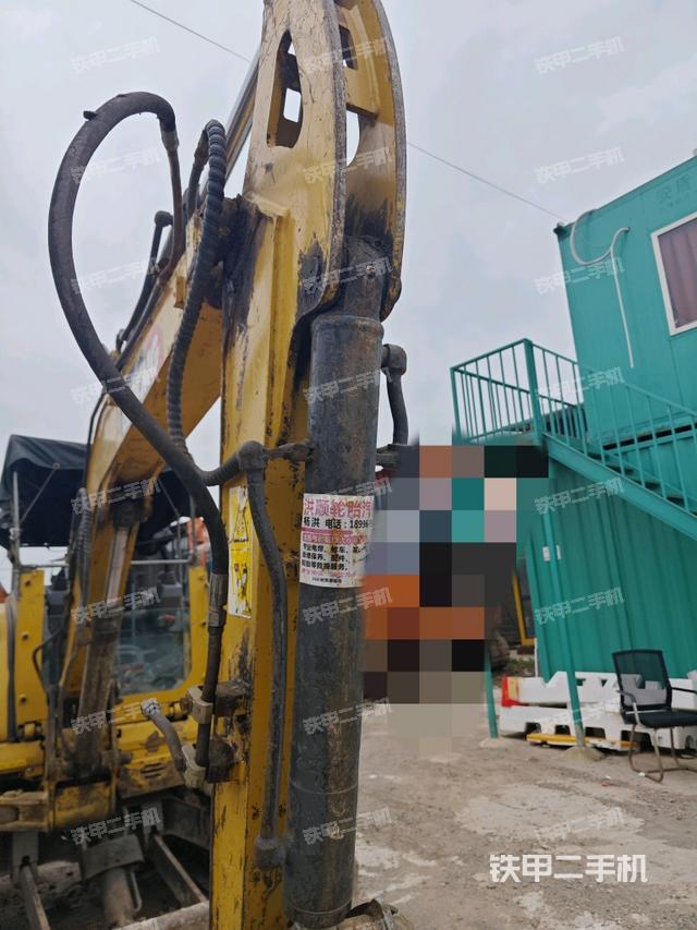 小臂整體右前(工作和回轉裝置) 小臂整體右前(工作和回轉裝置)