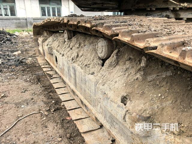 右驅(qū)動(dòng)輪(行走機(jī)構(gòu)) 右驅(qū)動(dòng)輪(行走機(jī)構(gòu))